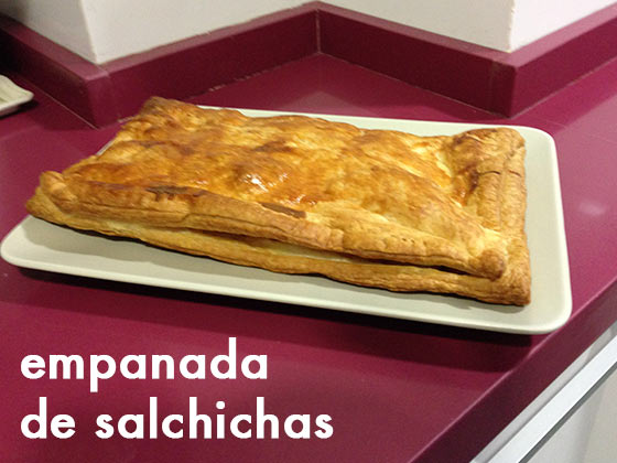 Empanada de salchichas